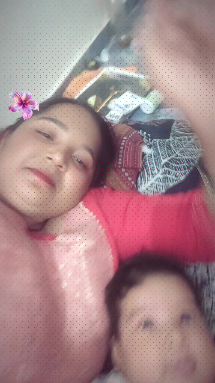 @S..👩❤️💋👨..H