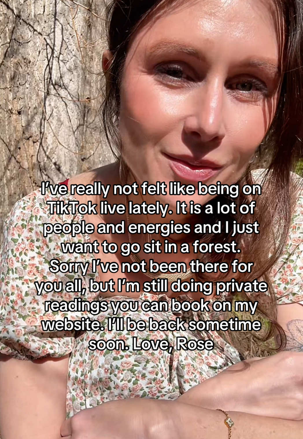 @Rosequartz Tarot (Official)