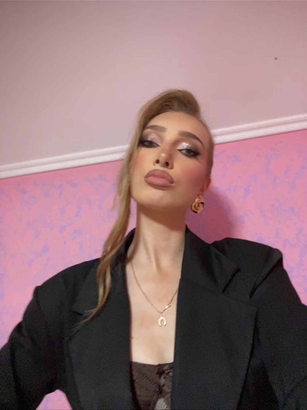 @teodora