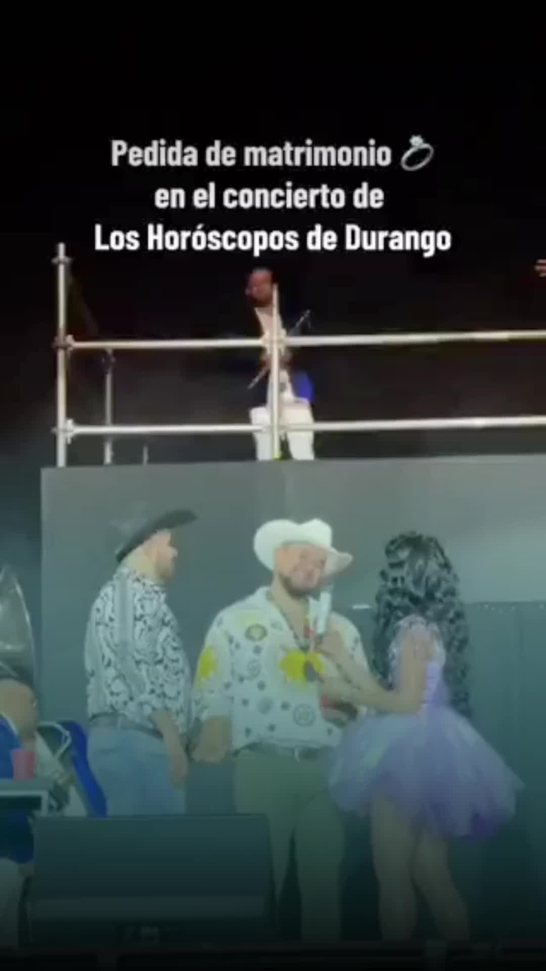 @Entre líneas
