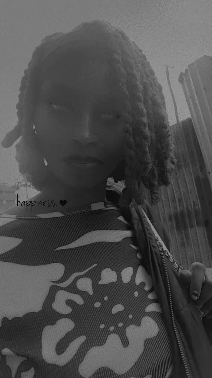 @lowkey_kish🥹🐬
