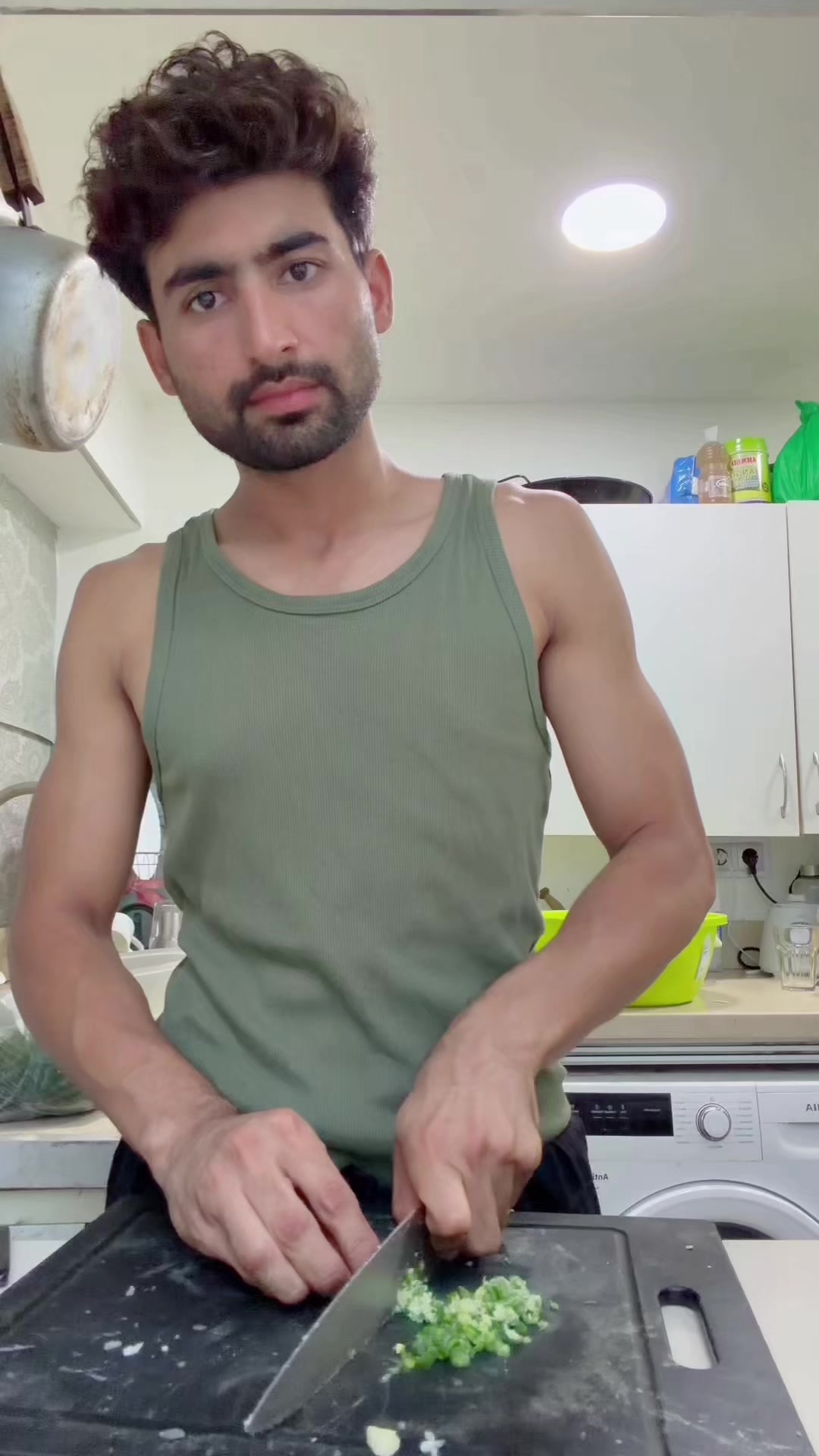 @Muhammad Aafaq (ملتان خورد)