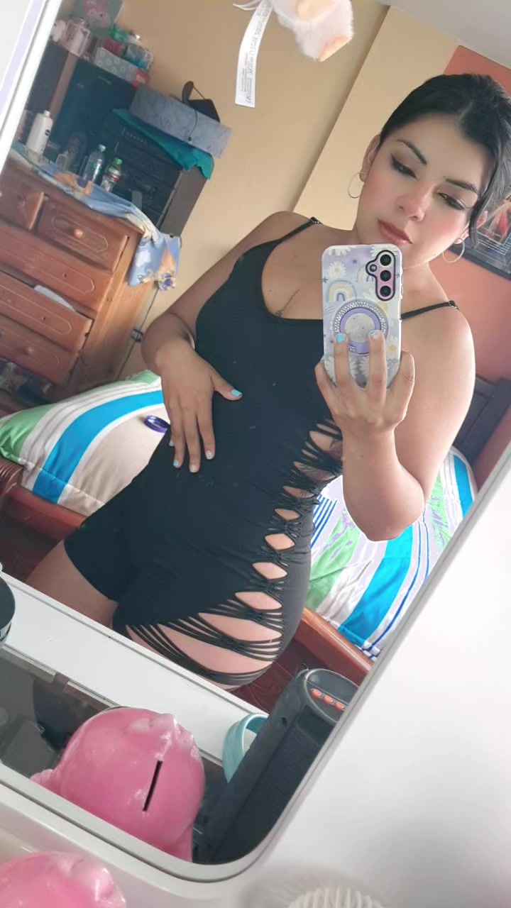 @✨ Estefy🩷💜