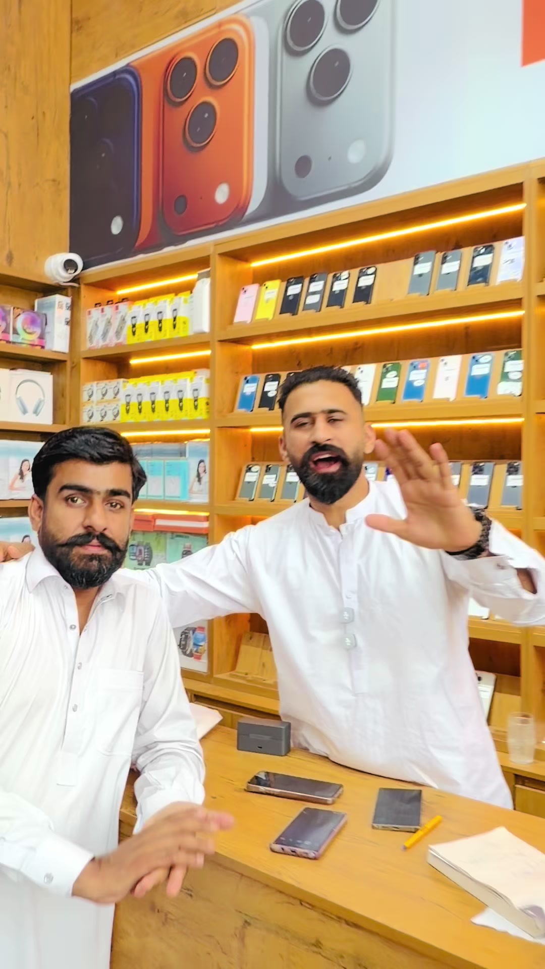 @Shandar Mobile1