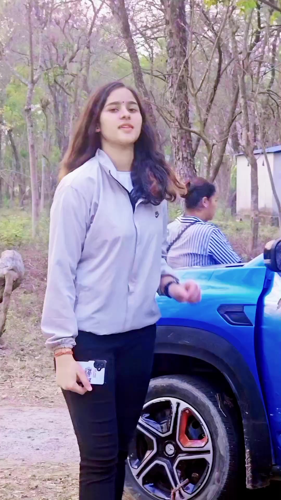 @pramila adhikari (pari)