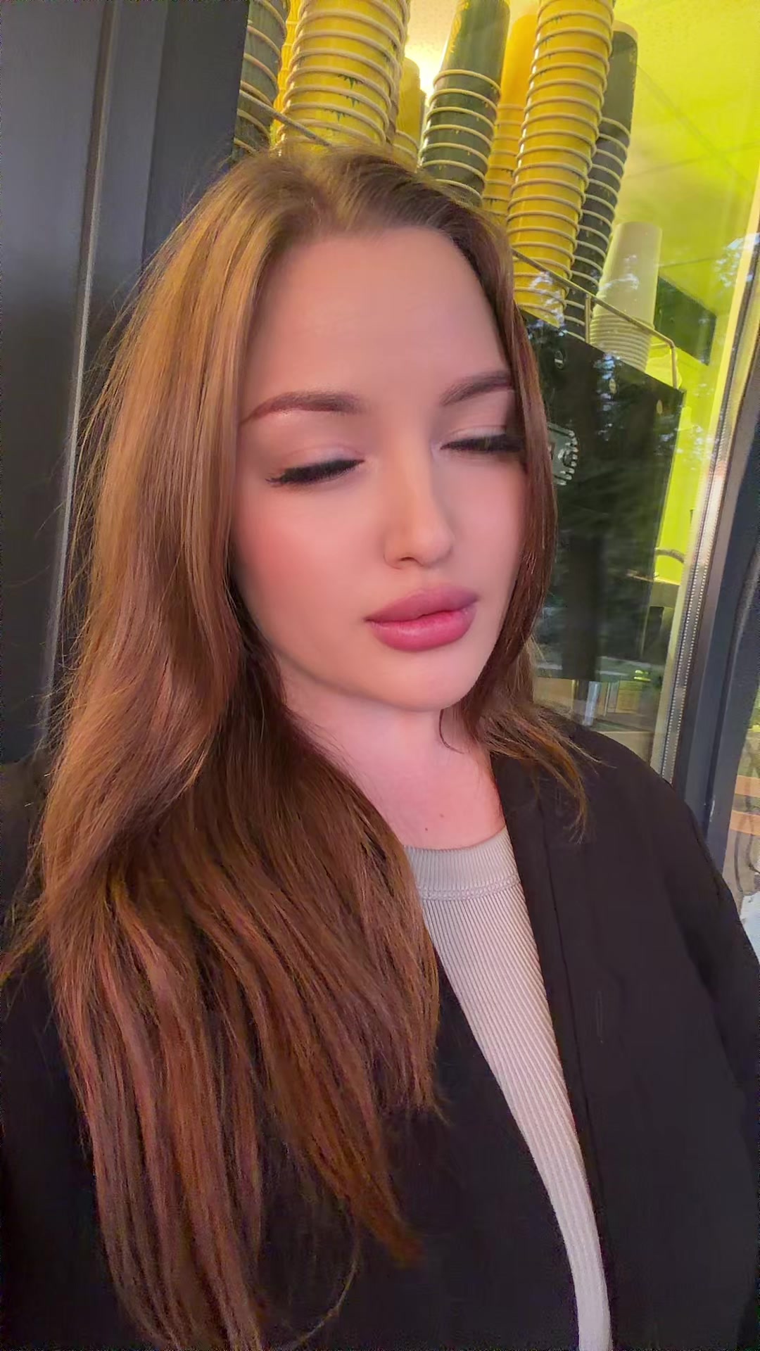 @Jeydana