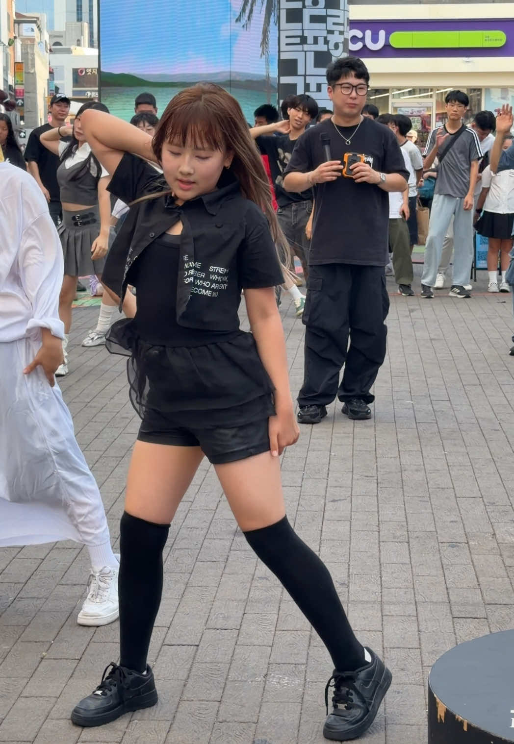 @춤추는서윤