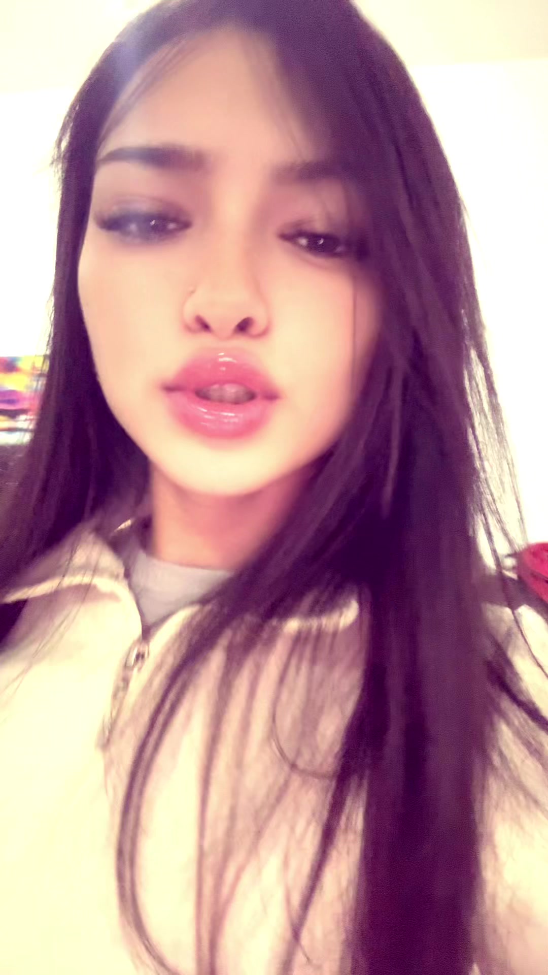 @♛