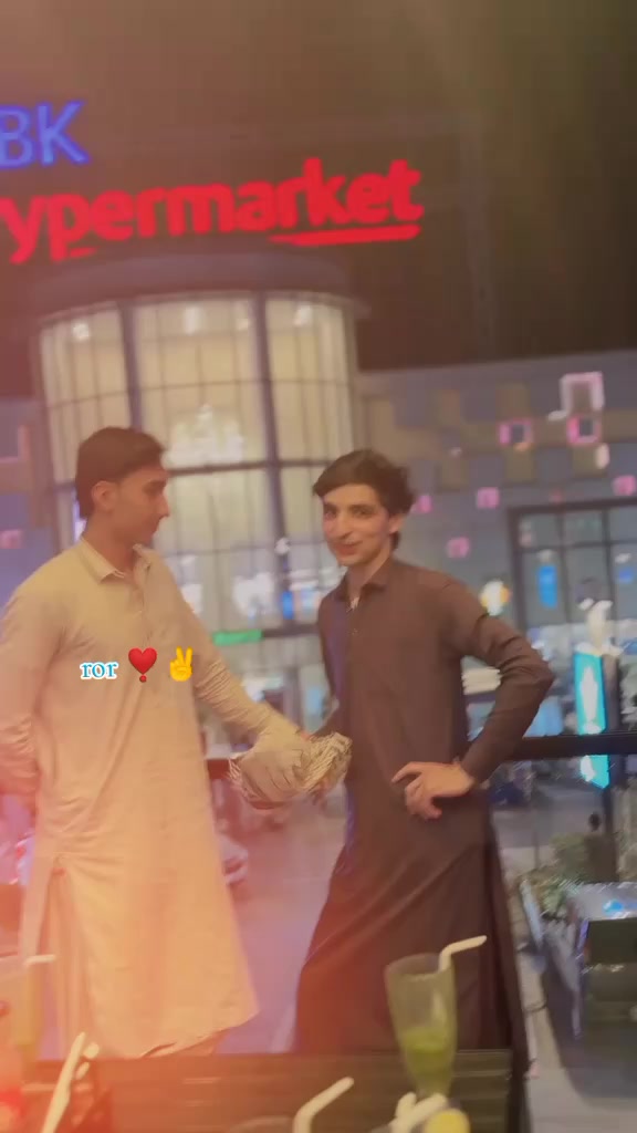 @muzamilkhan 08