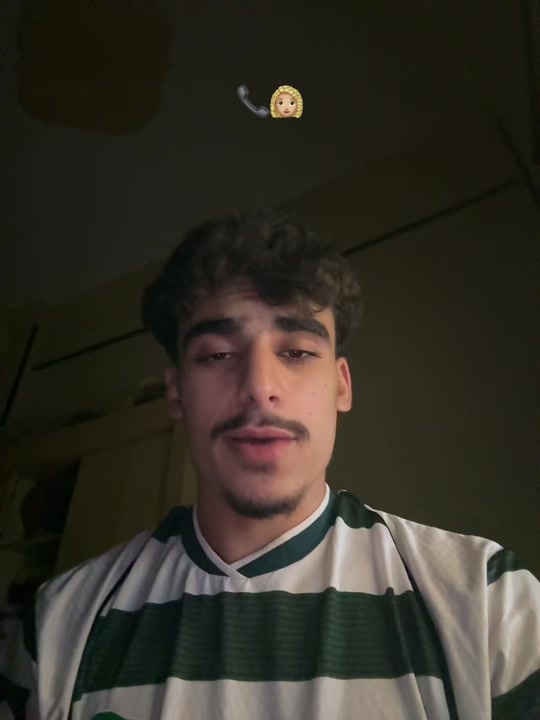 @🧑🏽🦱