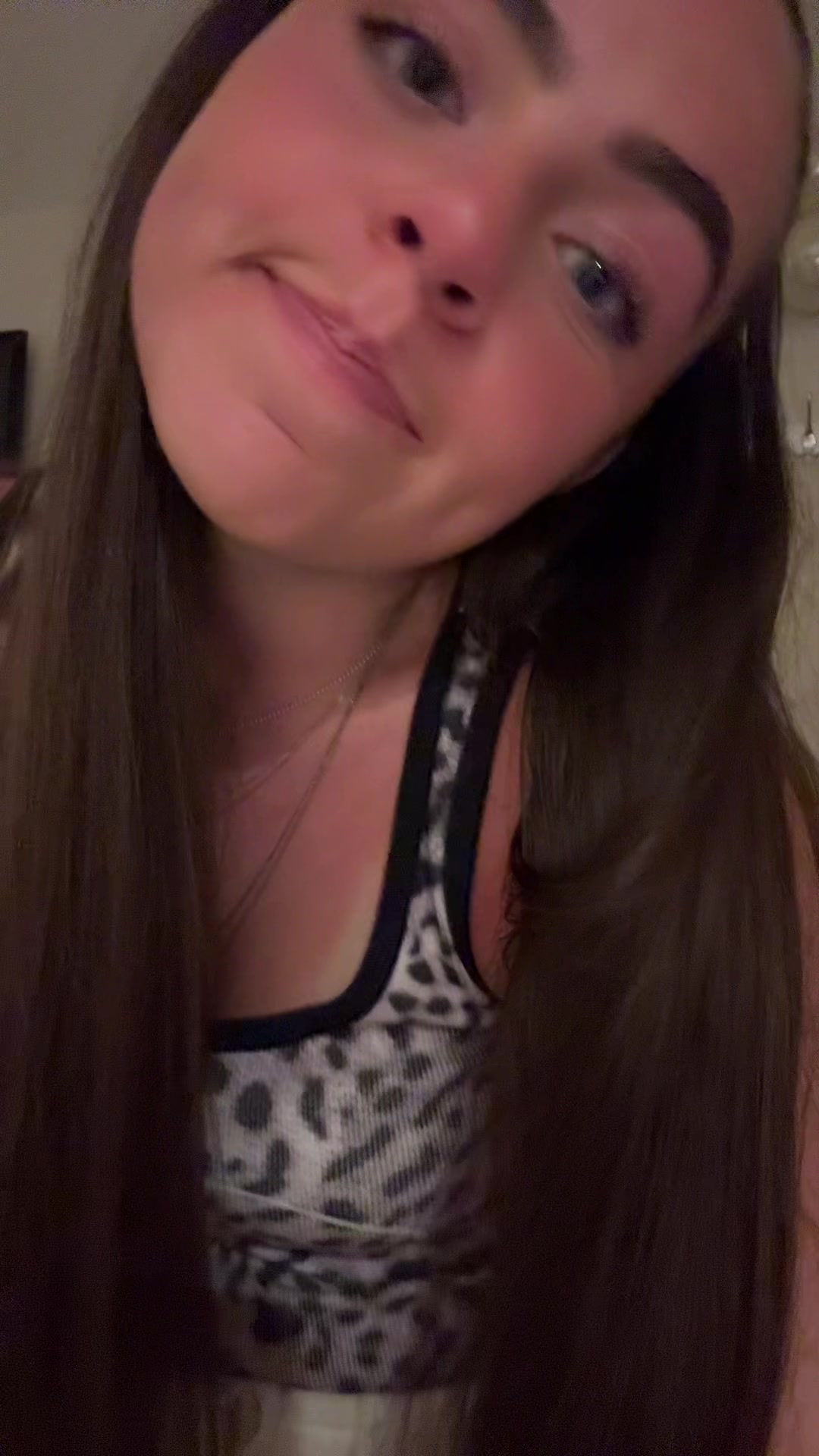 @Leeya