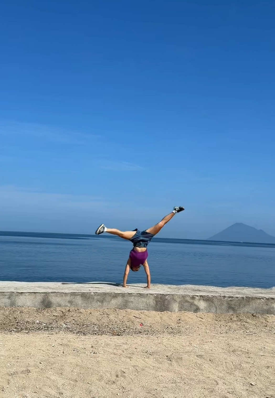 @Kellycourtneyy🇮🇩