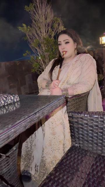 @Amnaa Kareim