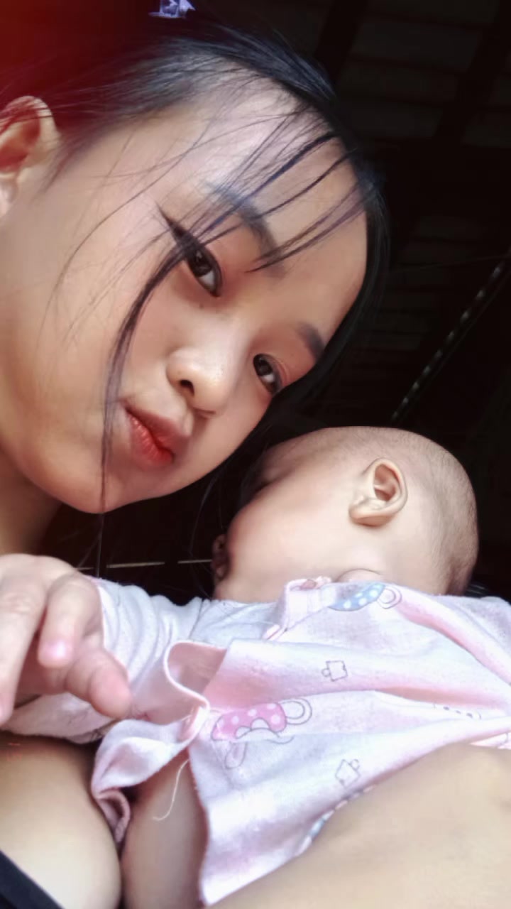 @ອີ້ເຊ້ຍ🌺🌷🦄🦩🍭