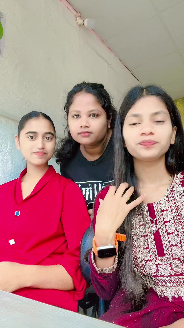 @यादव_रानी👑👑👑👑👑