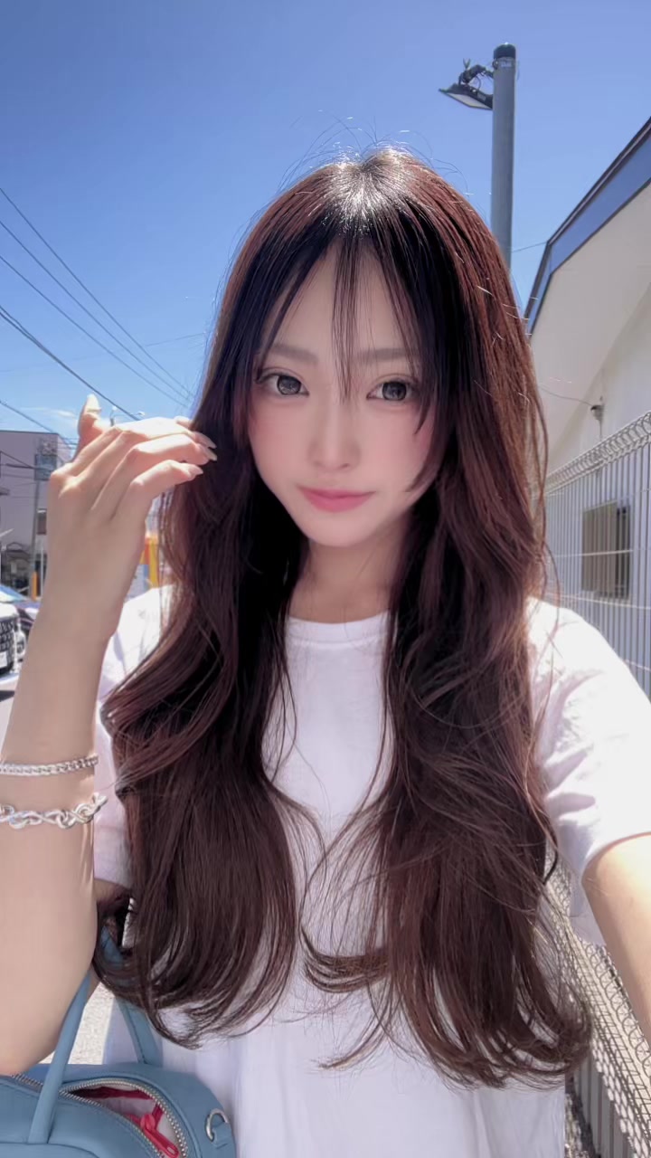 @胡晴