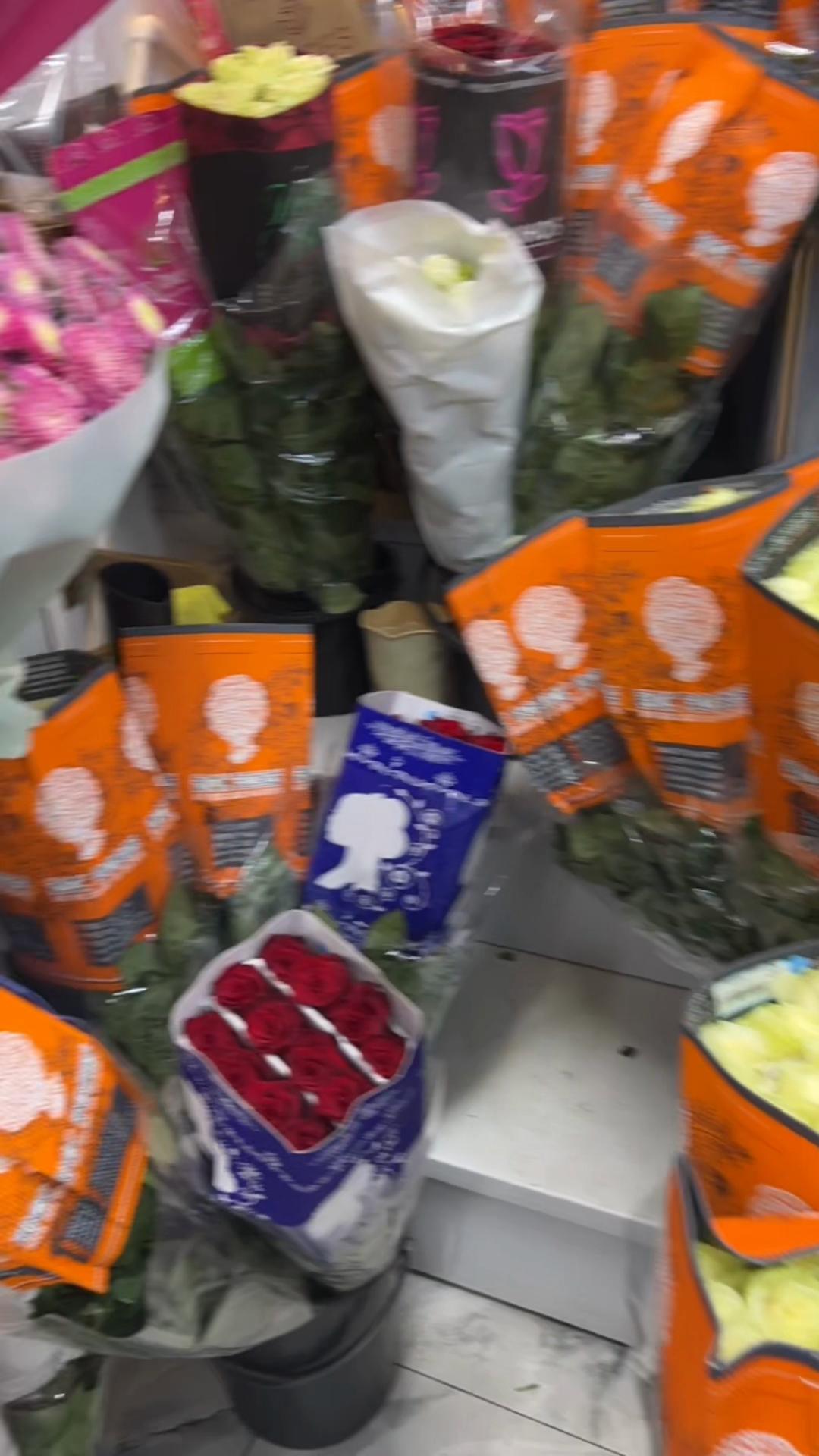 @🇰🇬 001