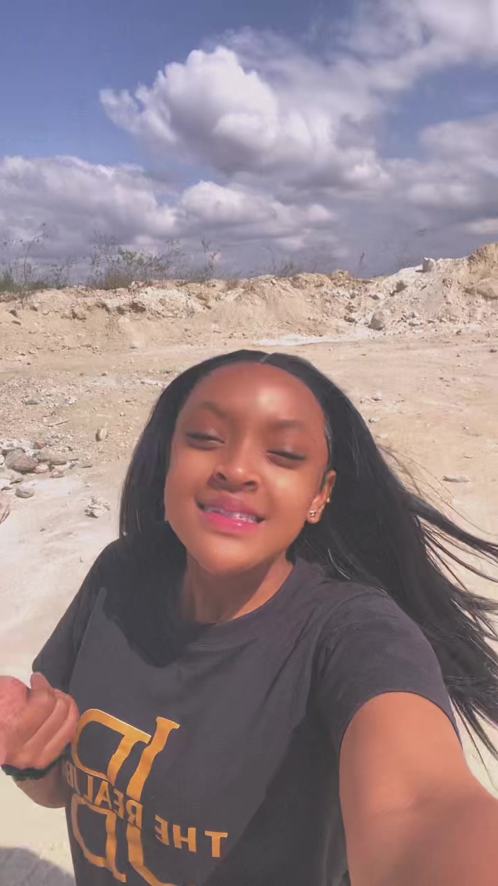 @Jaybee🌸