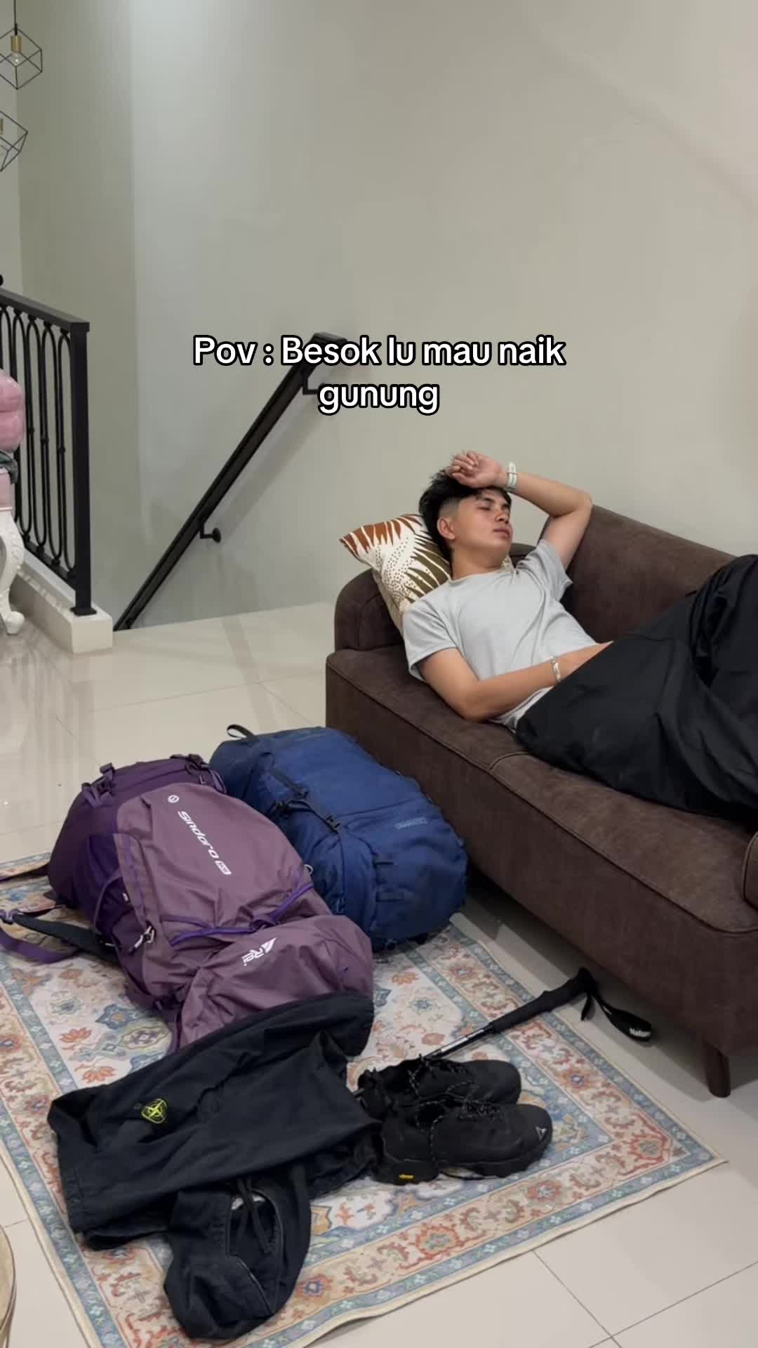 @Adechulooo