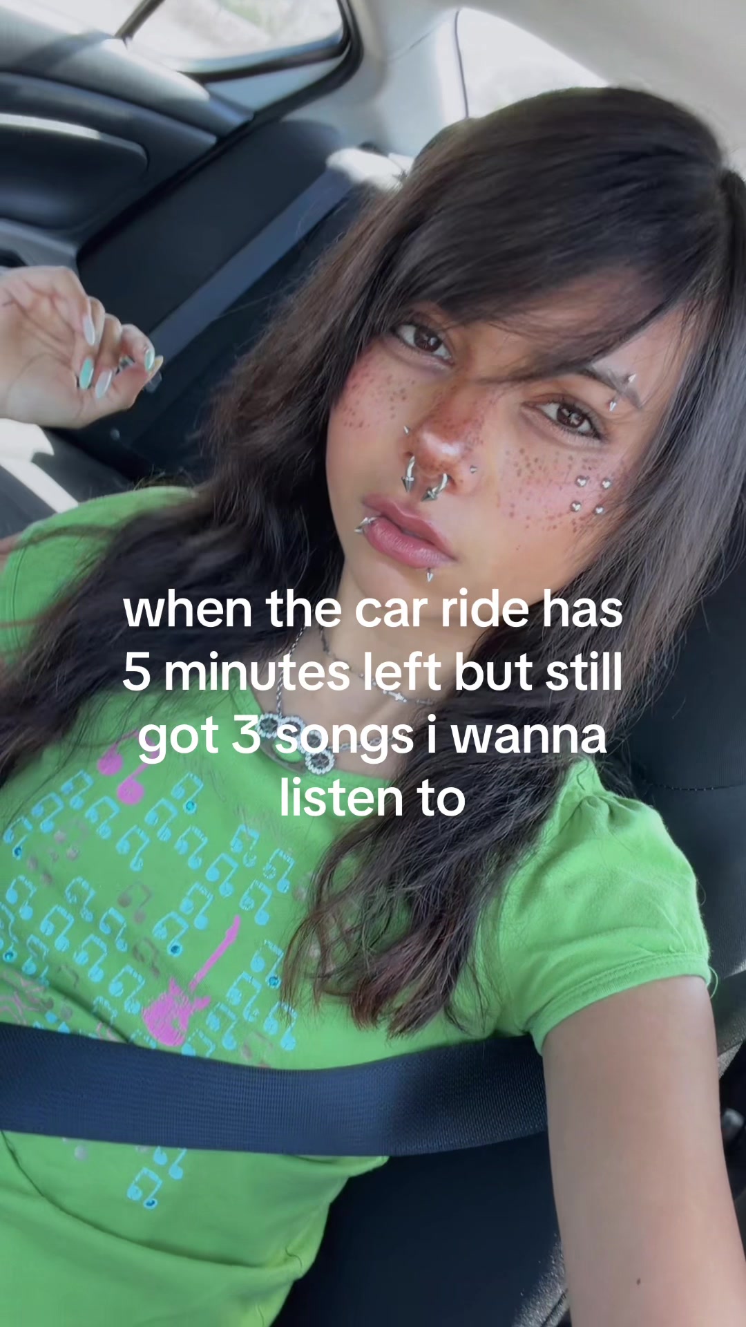 @fruitypebbl