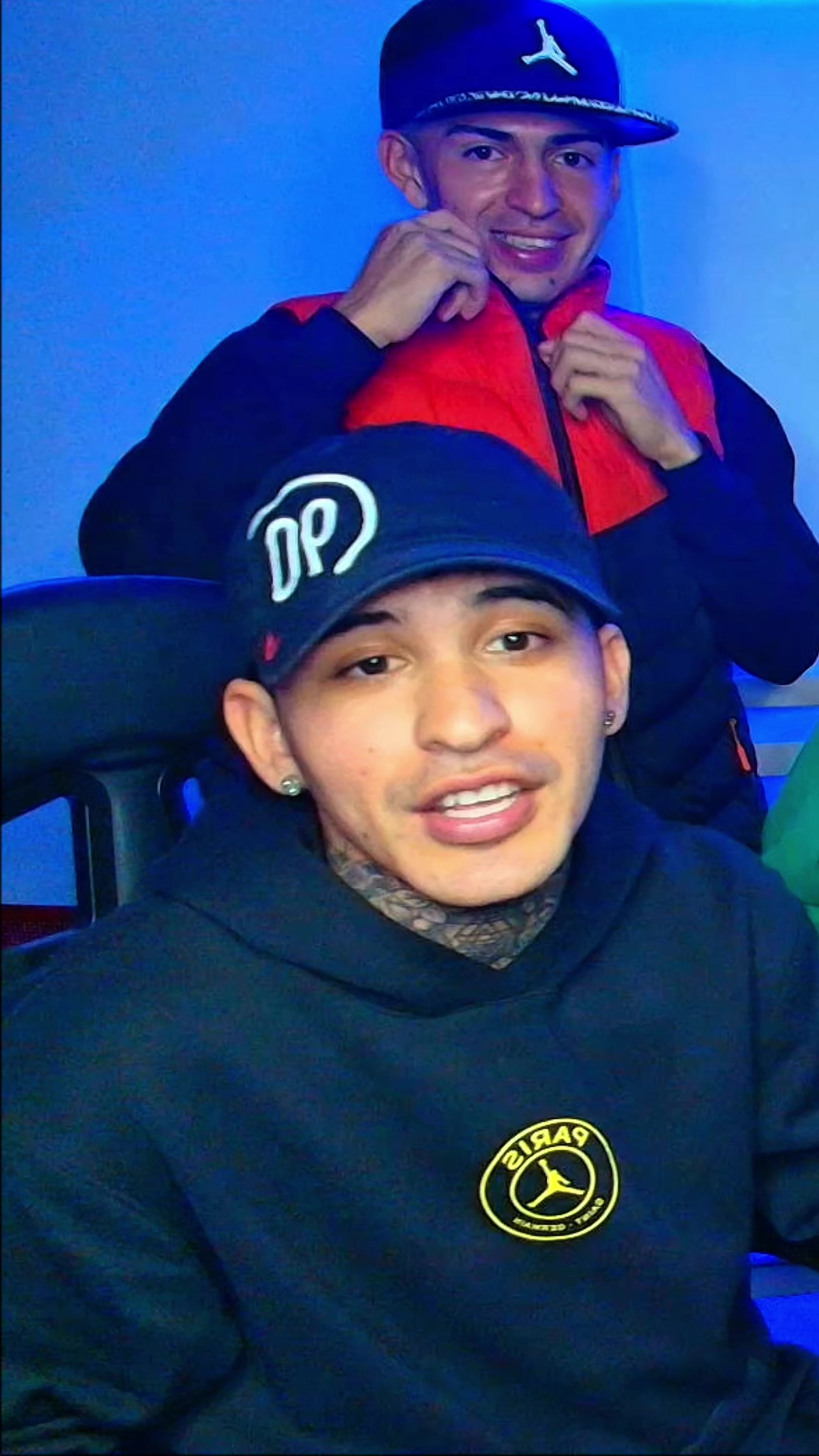 @cabeeee