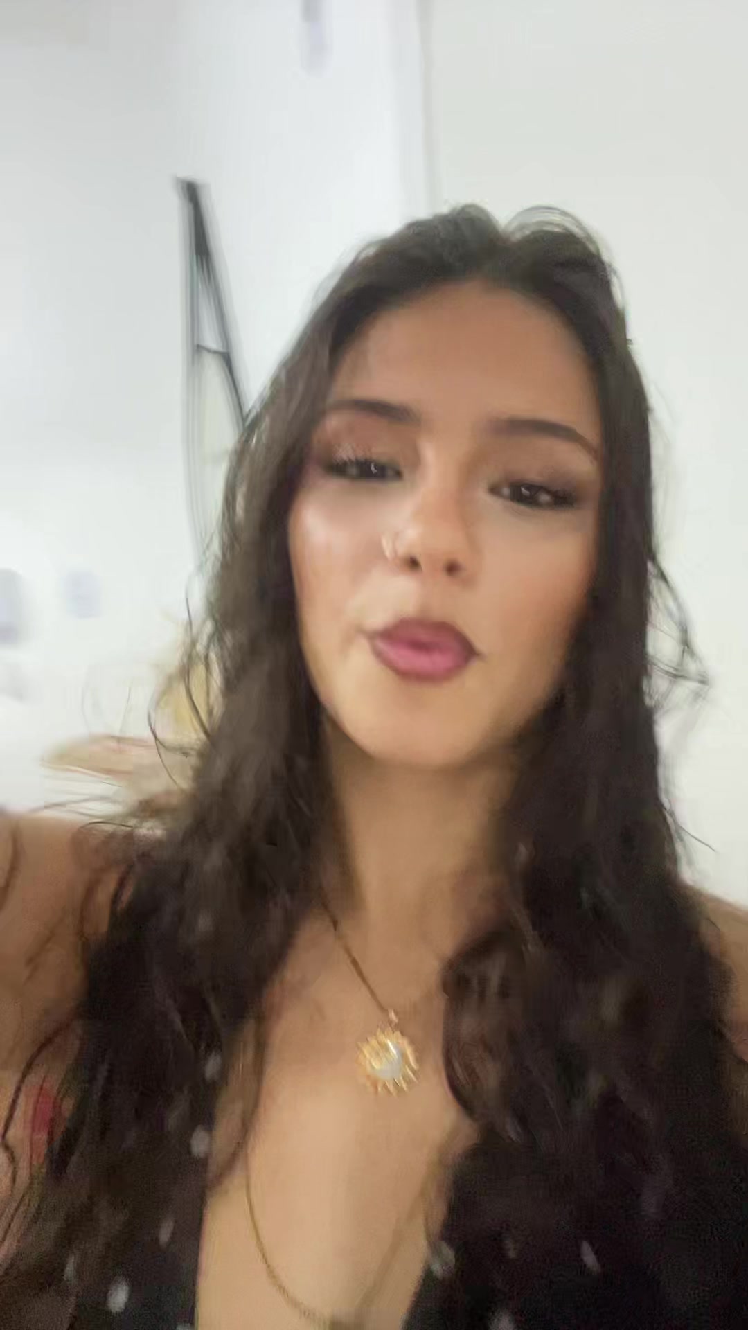 @laviniaaroux