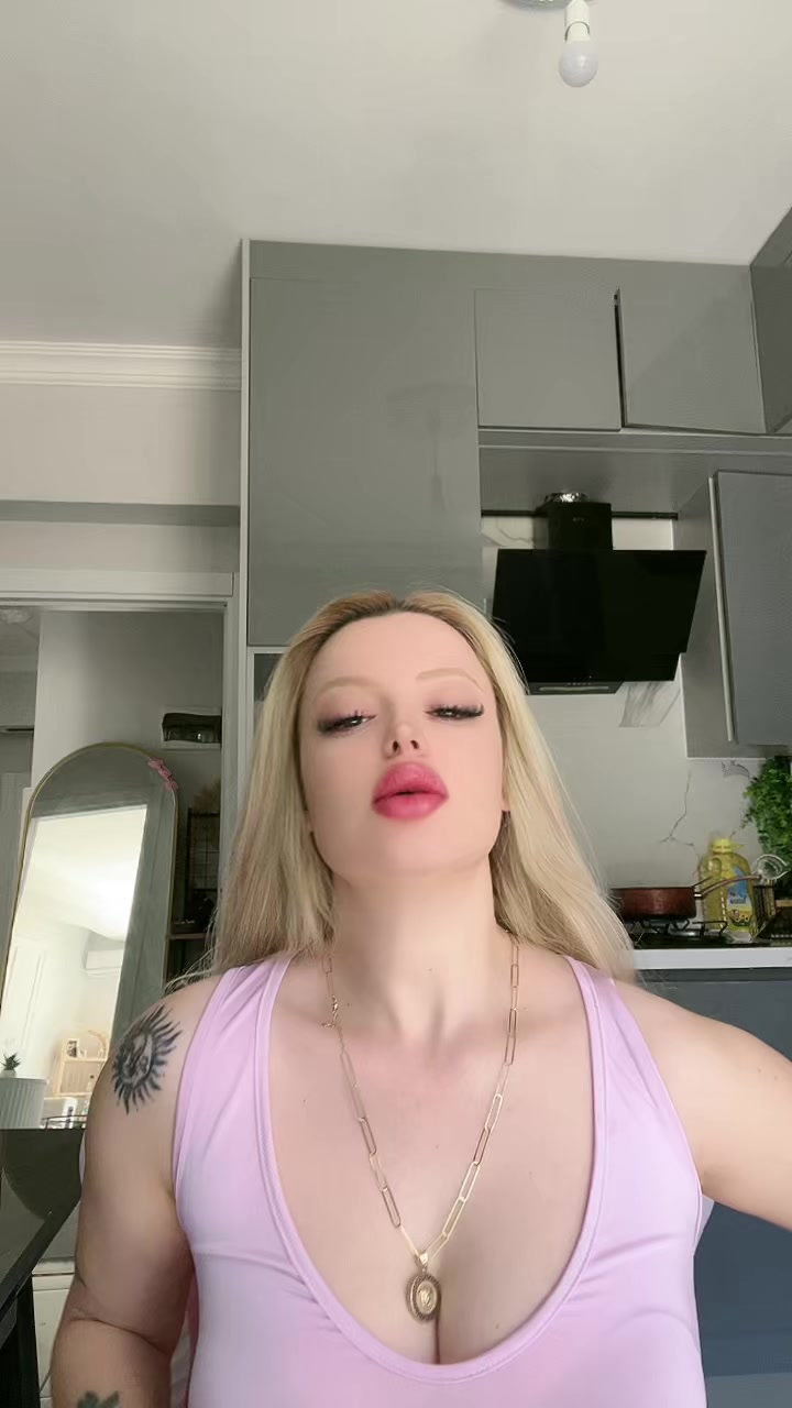 @İREM AKY&Uuml;REK