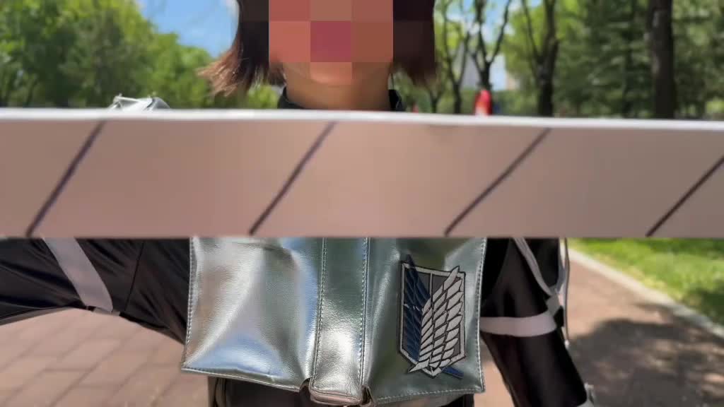 @𝘔𝘰𝘯𝘢