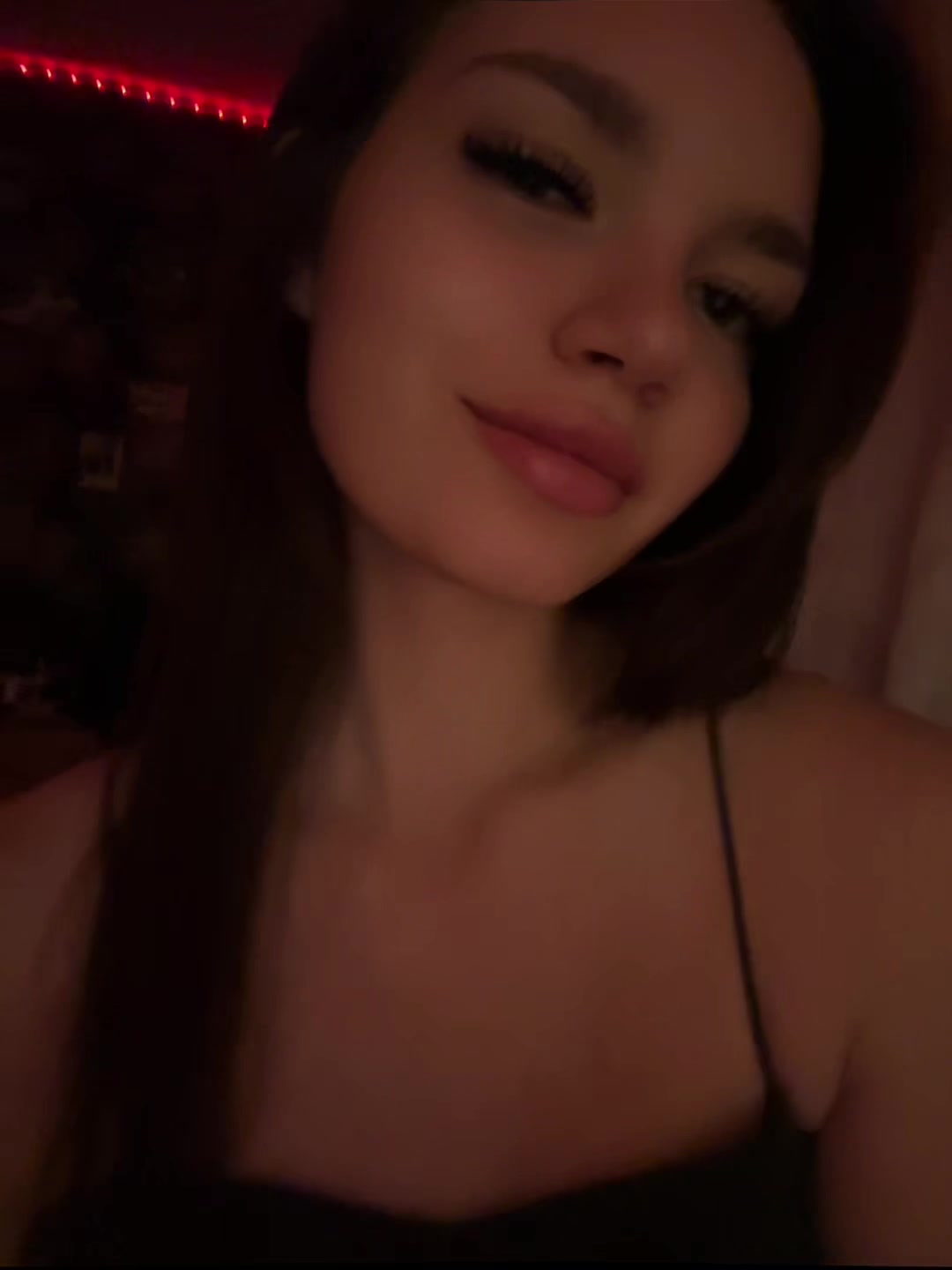 @𝒜.