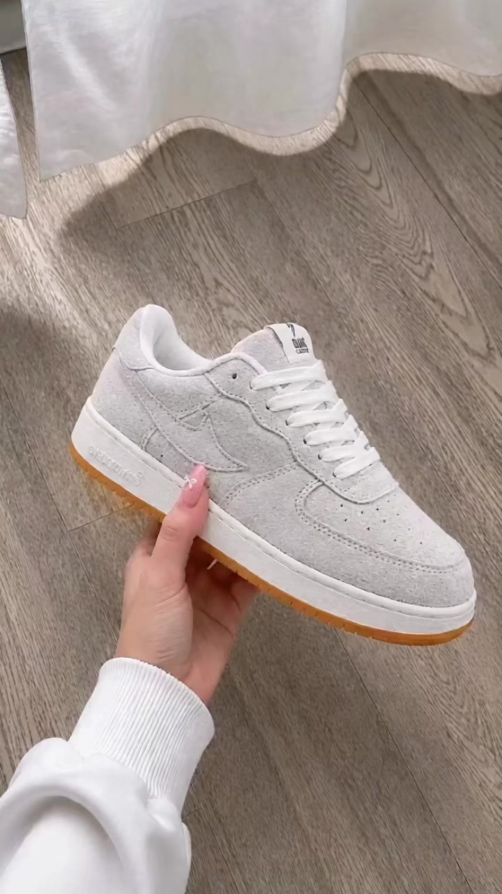 @disinisepatu