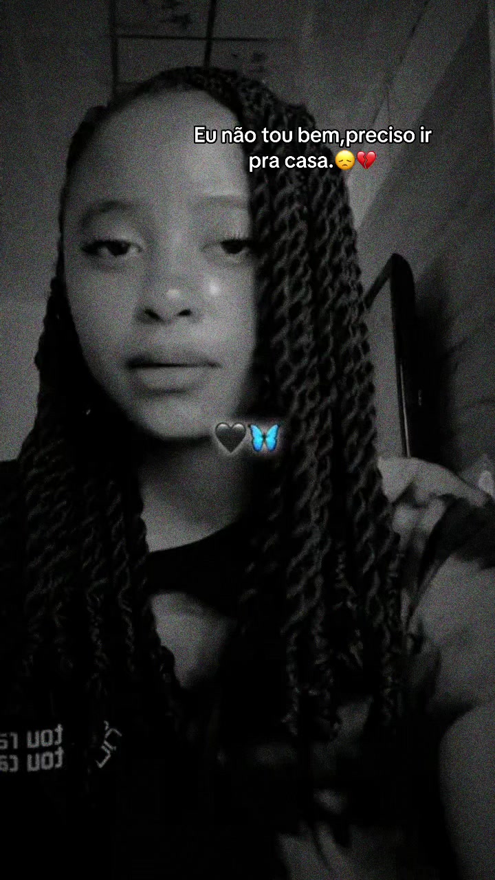 @Nath&agrave;lly🖤🌚