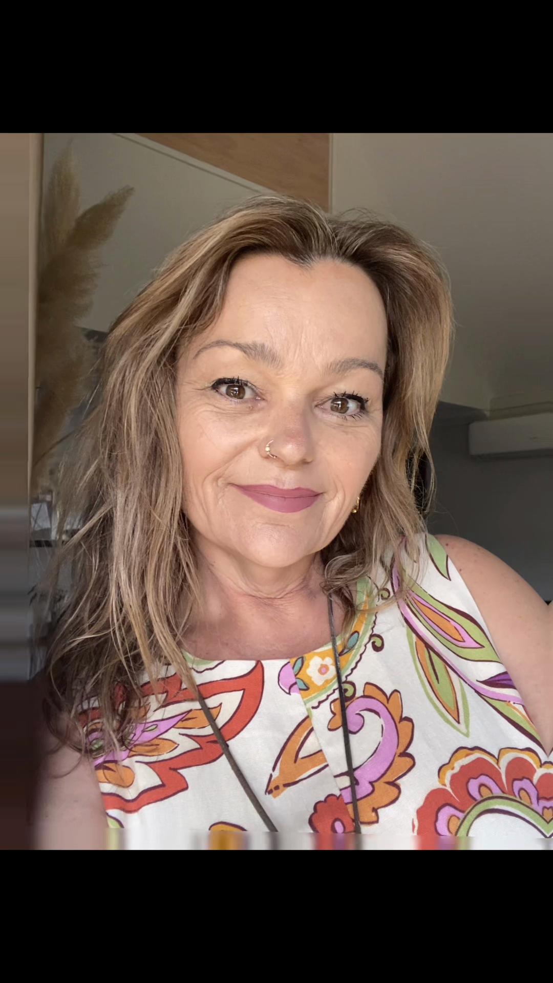 @Miss Kelly - Psychic Medium 🦋