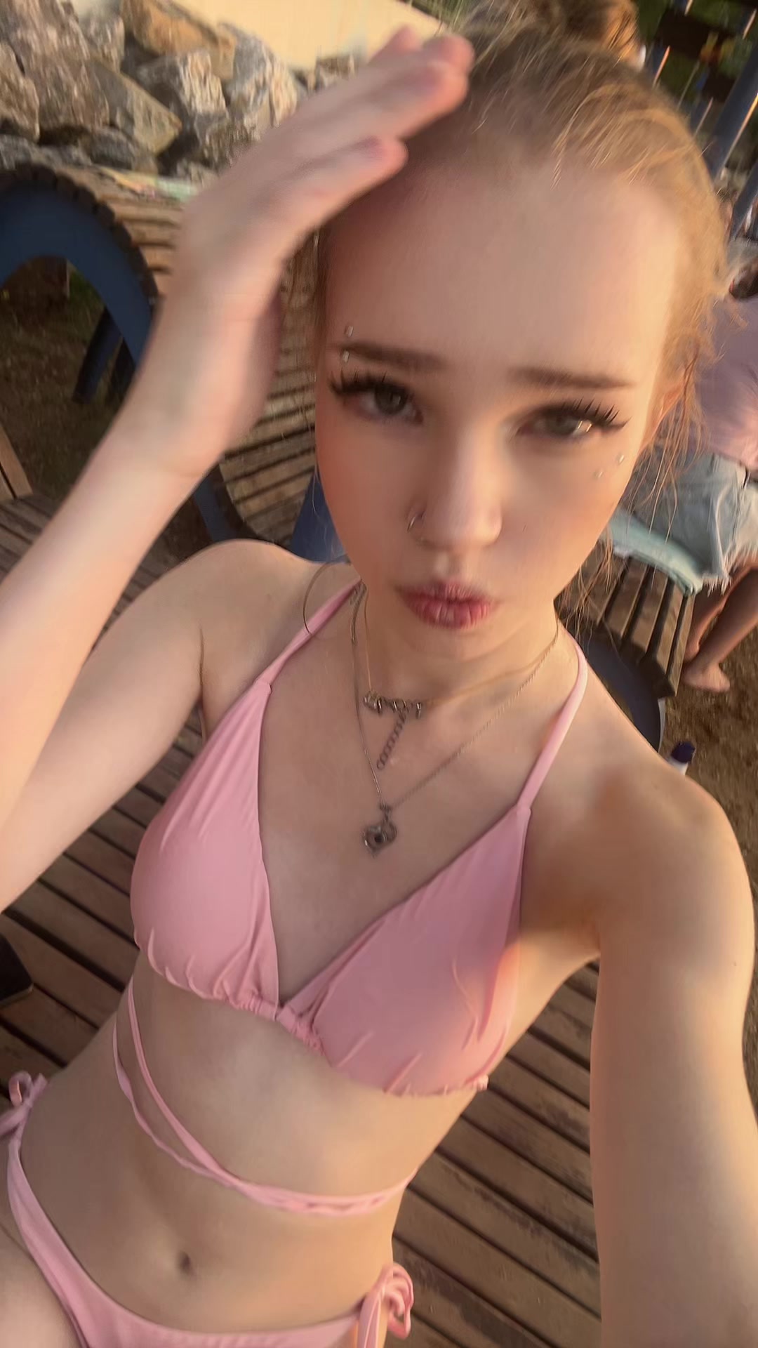 @hinarri