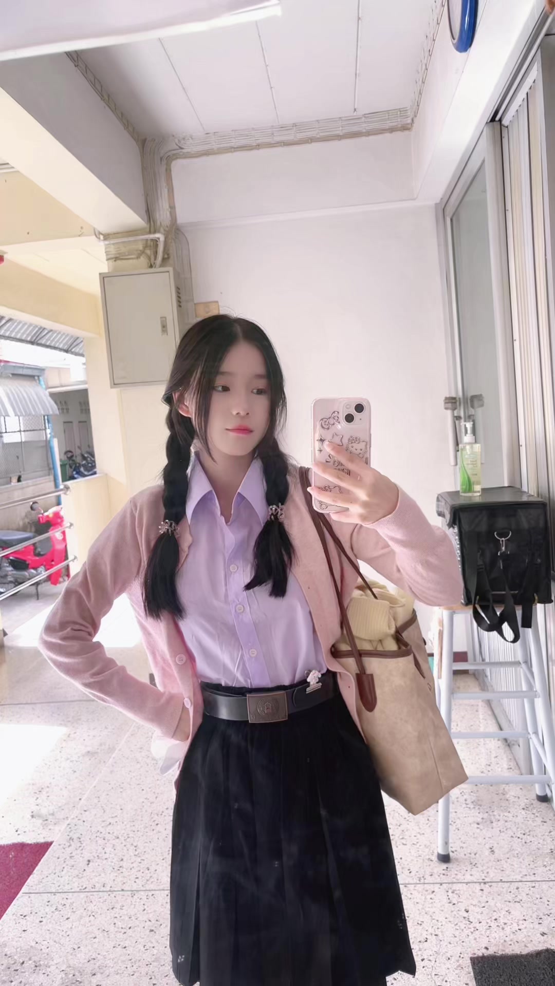 @prae_jj