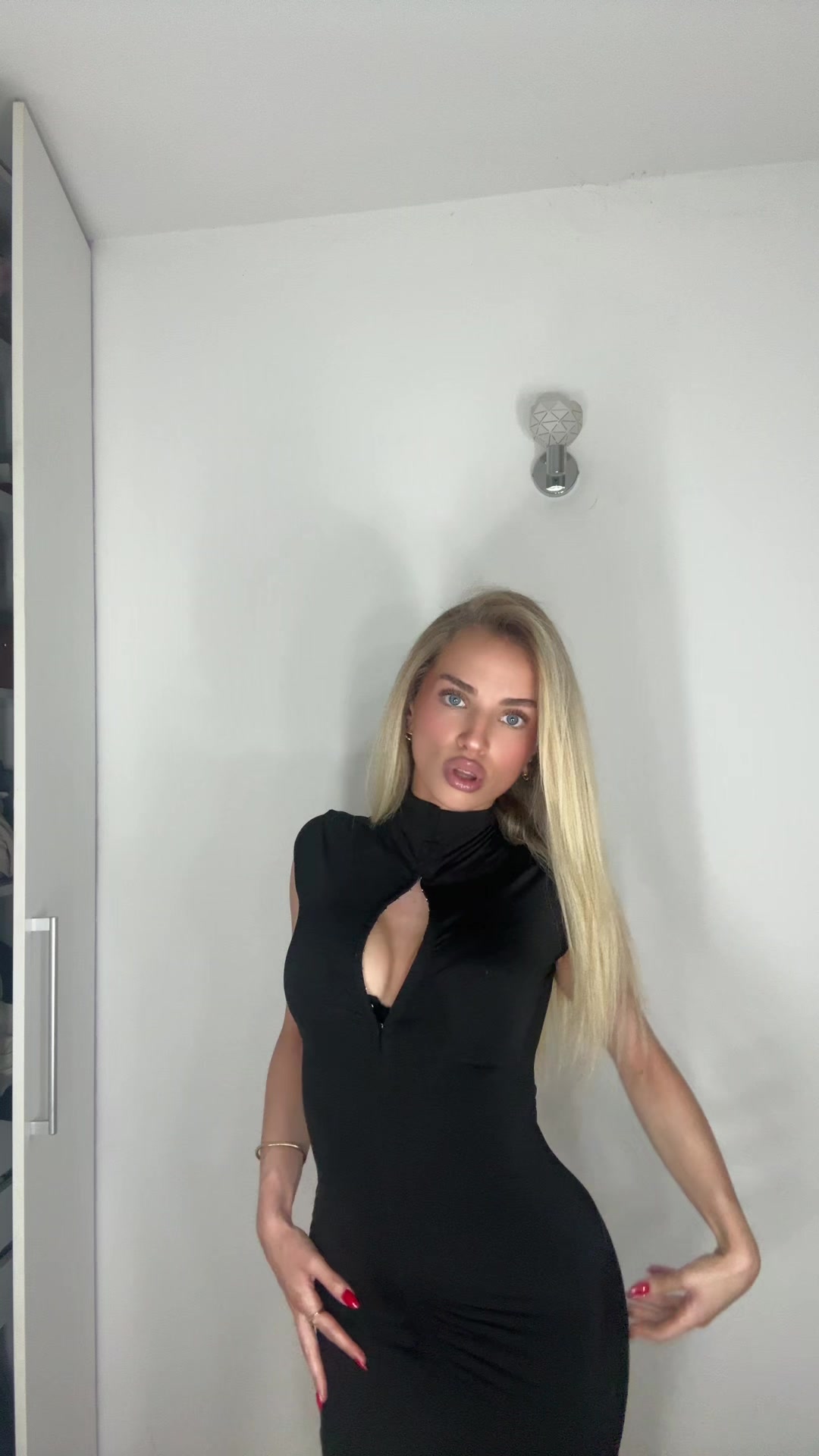 @D