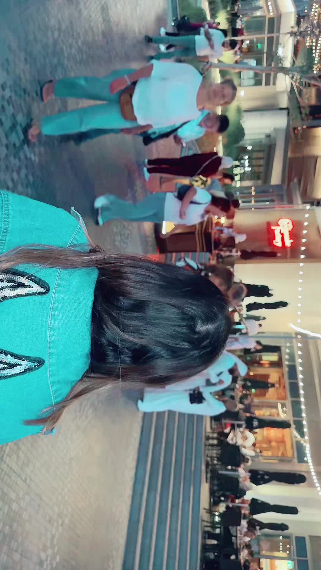 @Isha_Sharma