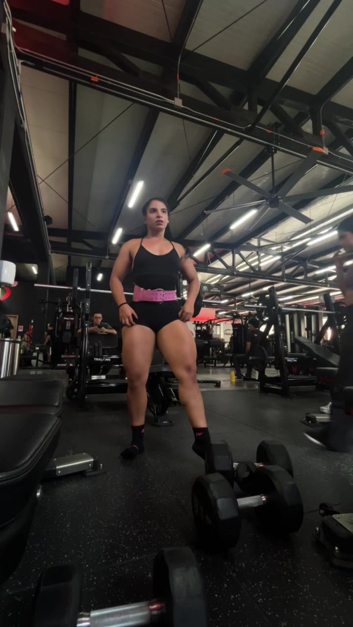 @bymarianaberon