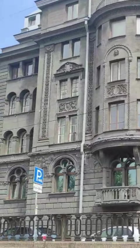 @AK_016