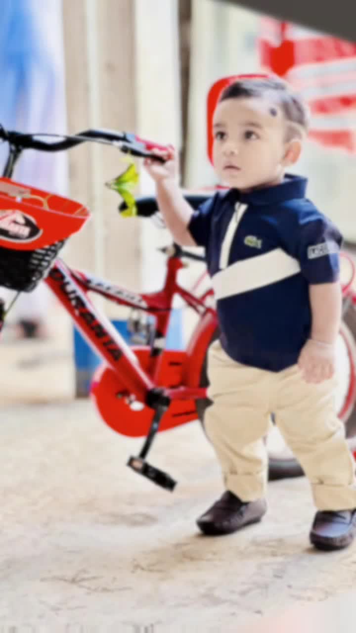 @AriYan Minhaj