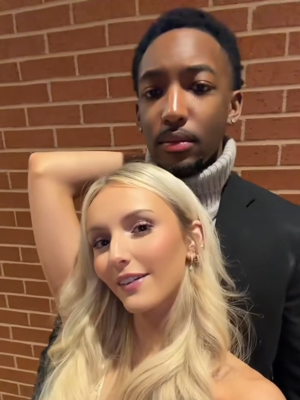 @White Women and Black Men 🩷