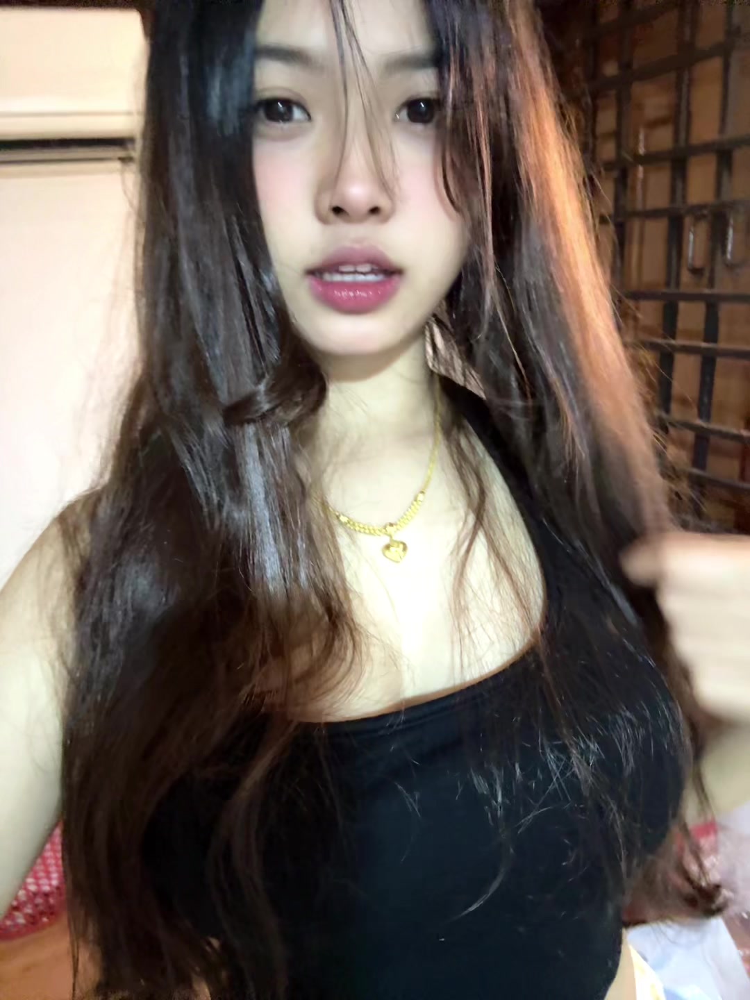 @zinyatioo