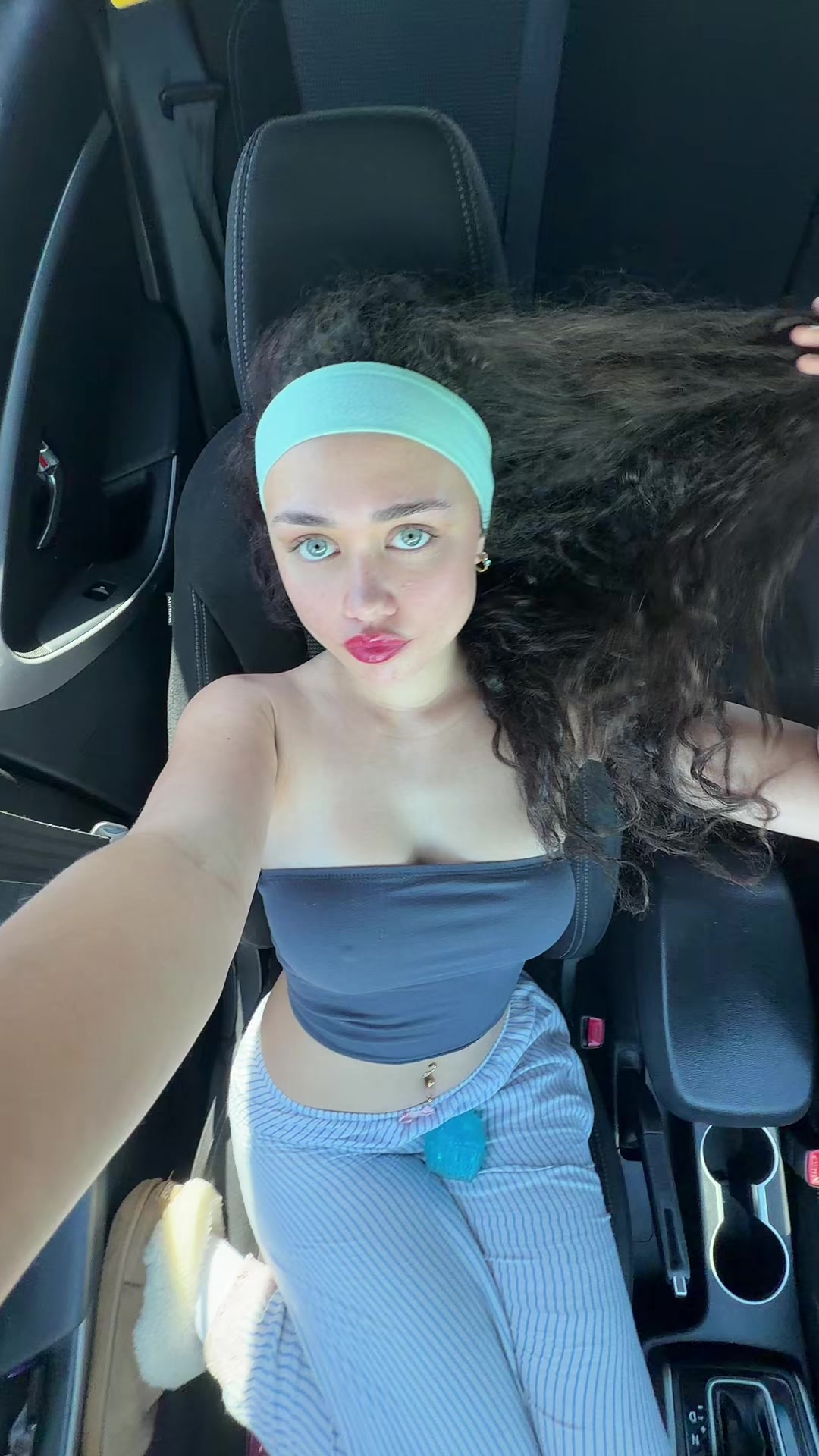@uxknwnuserj6