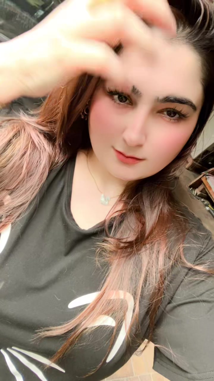 @🕊عائشہ خان🕊