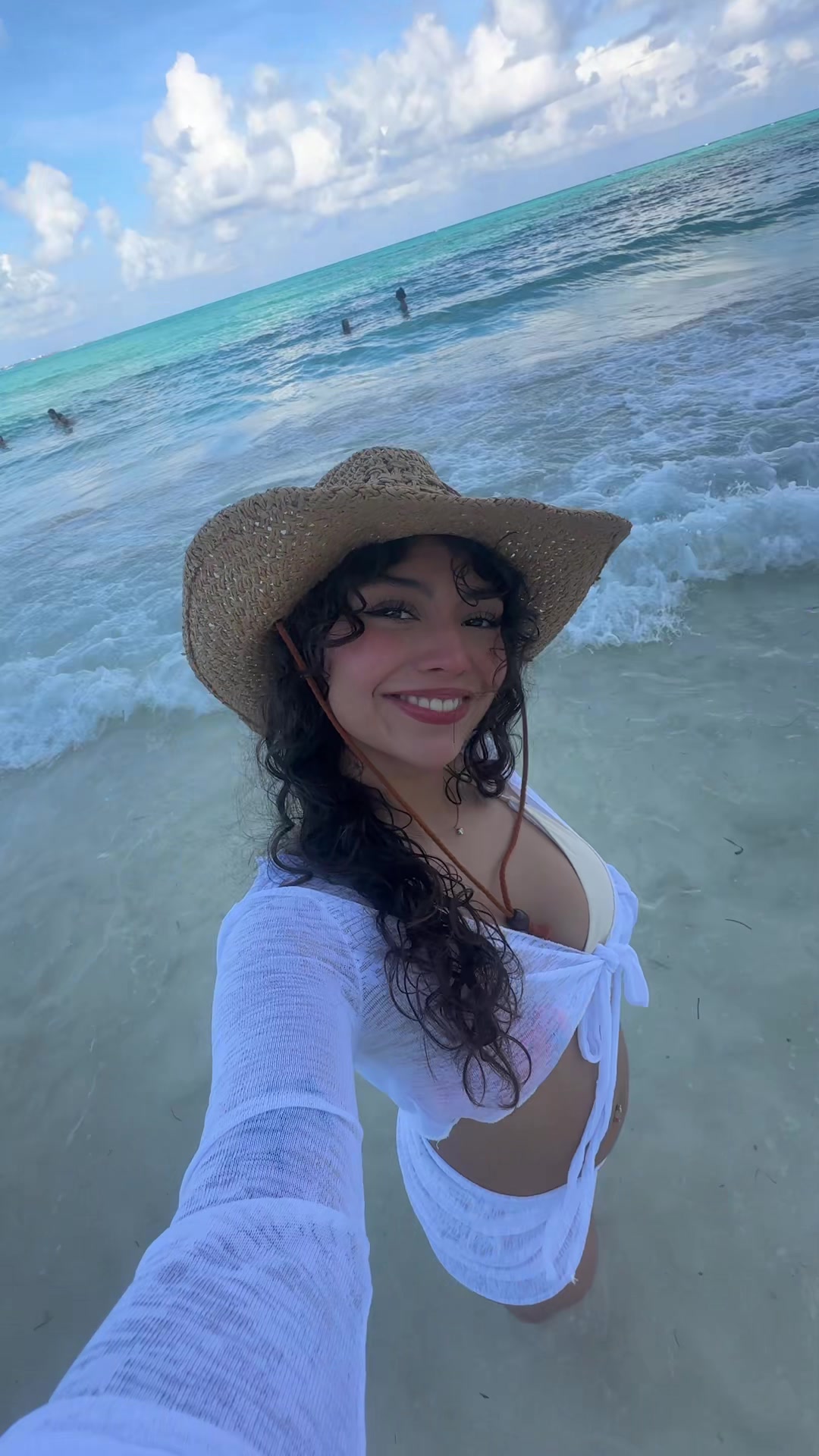 @Pi&ntilde;itacolada