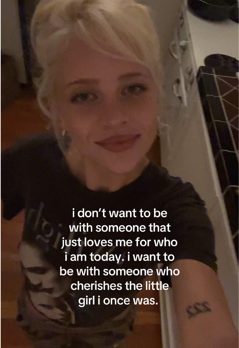 @nikkiekent