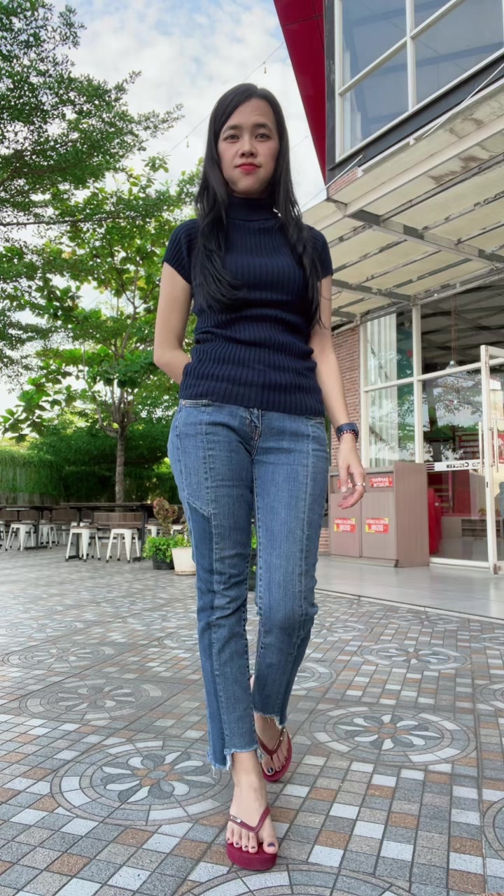 @Bidannya Suka Kuning 💛😗