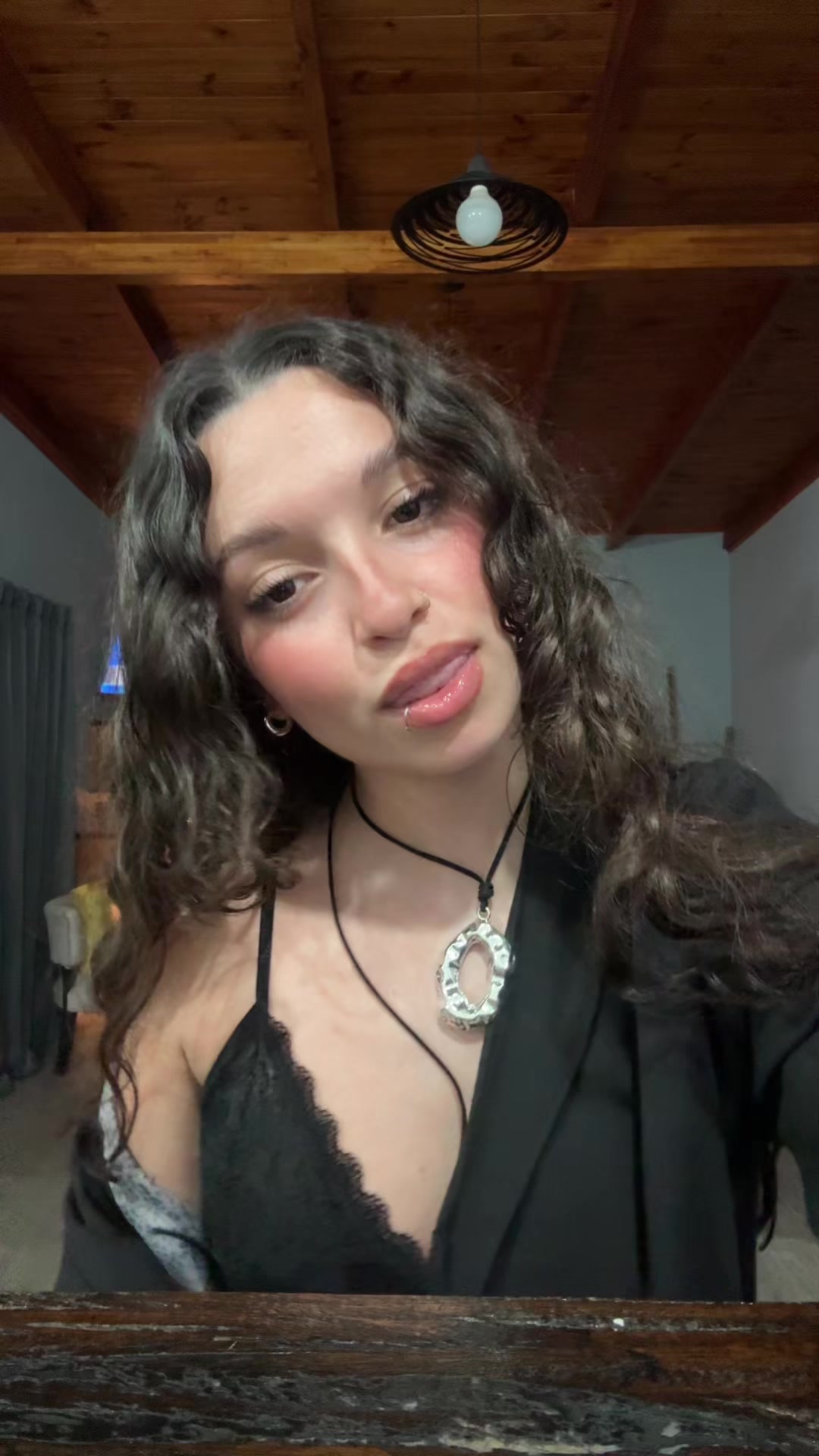 @Vickyschhh