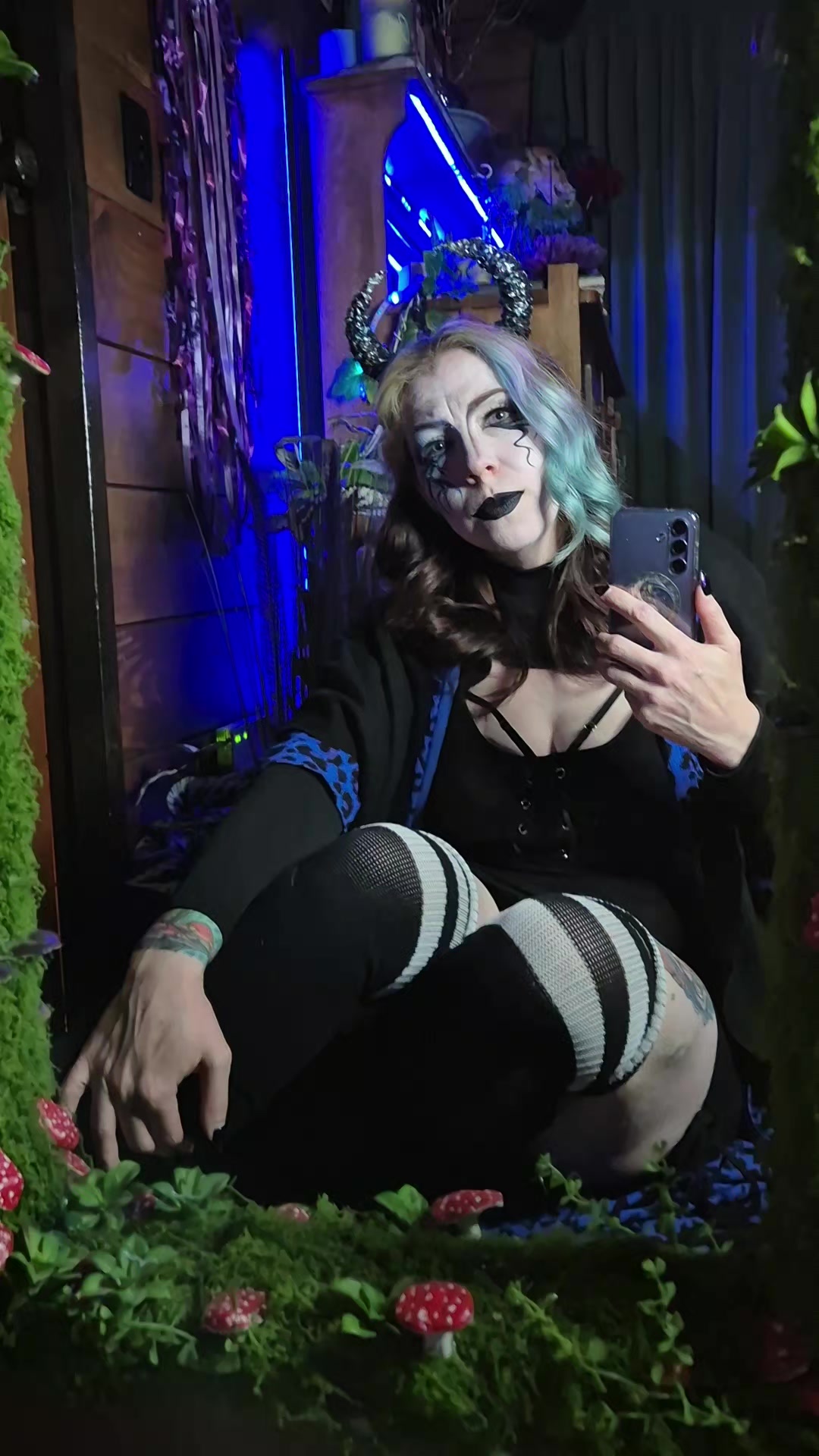 @💜🖤💙Sarah💙🖤💜
