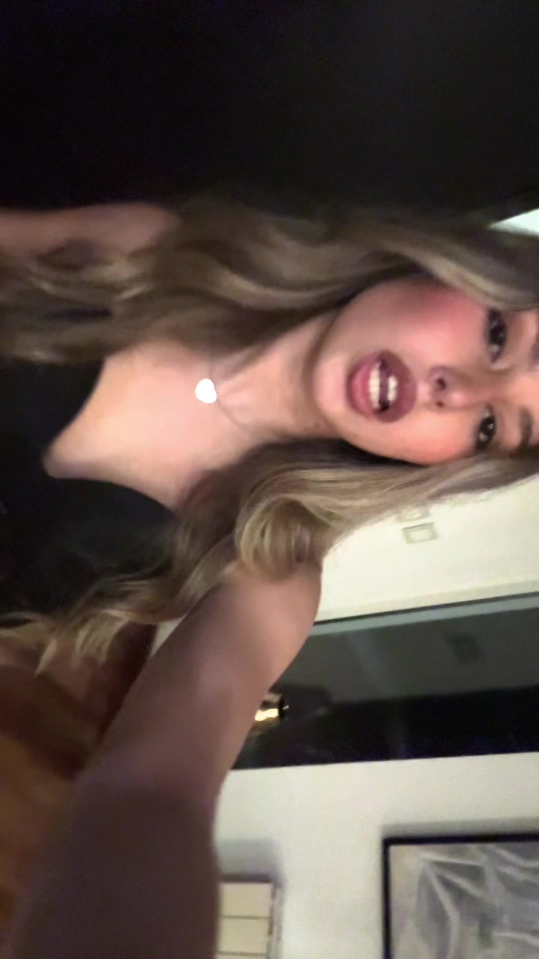 @Mia