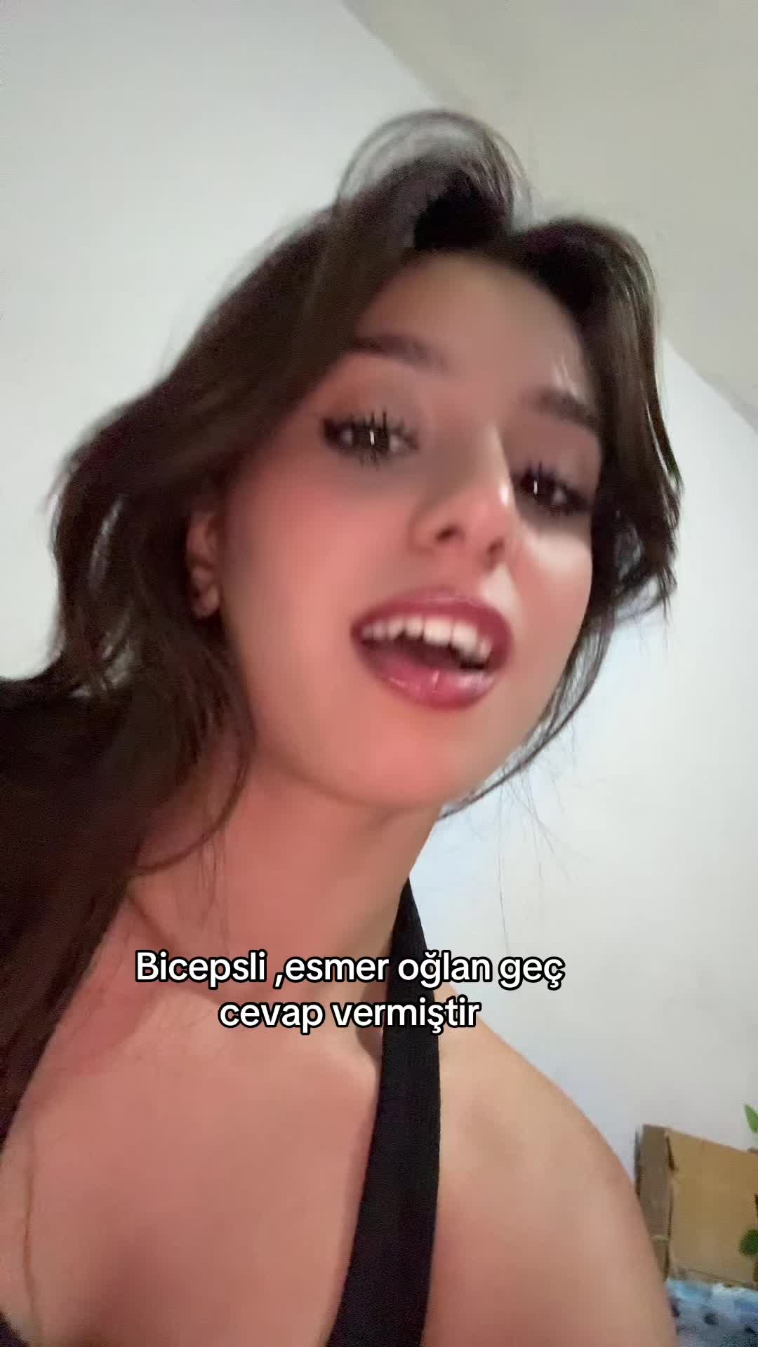 @Y⚡